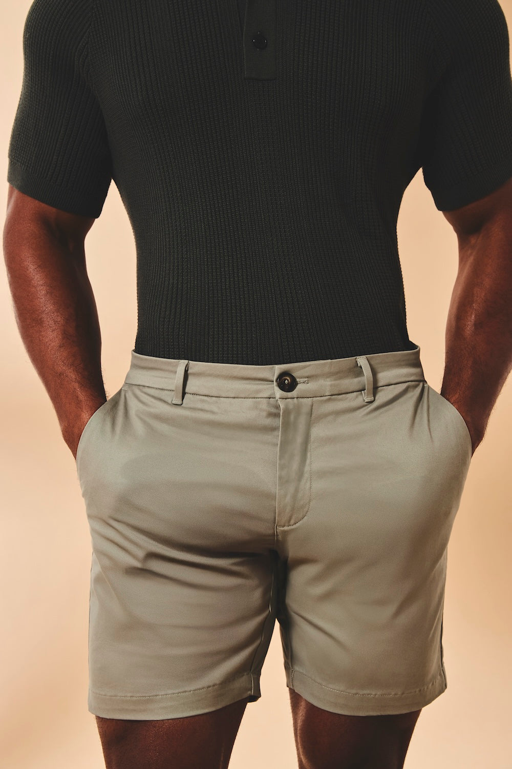 Athletic Fit Stretch Chino Shorts 7" in Soft Khaki