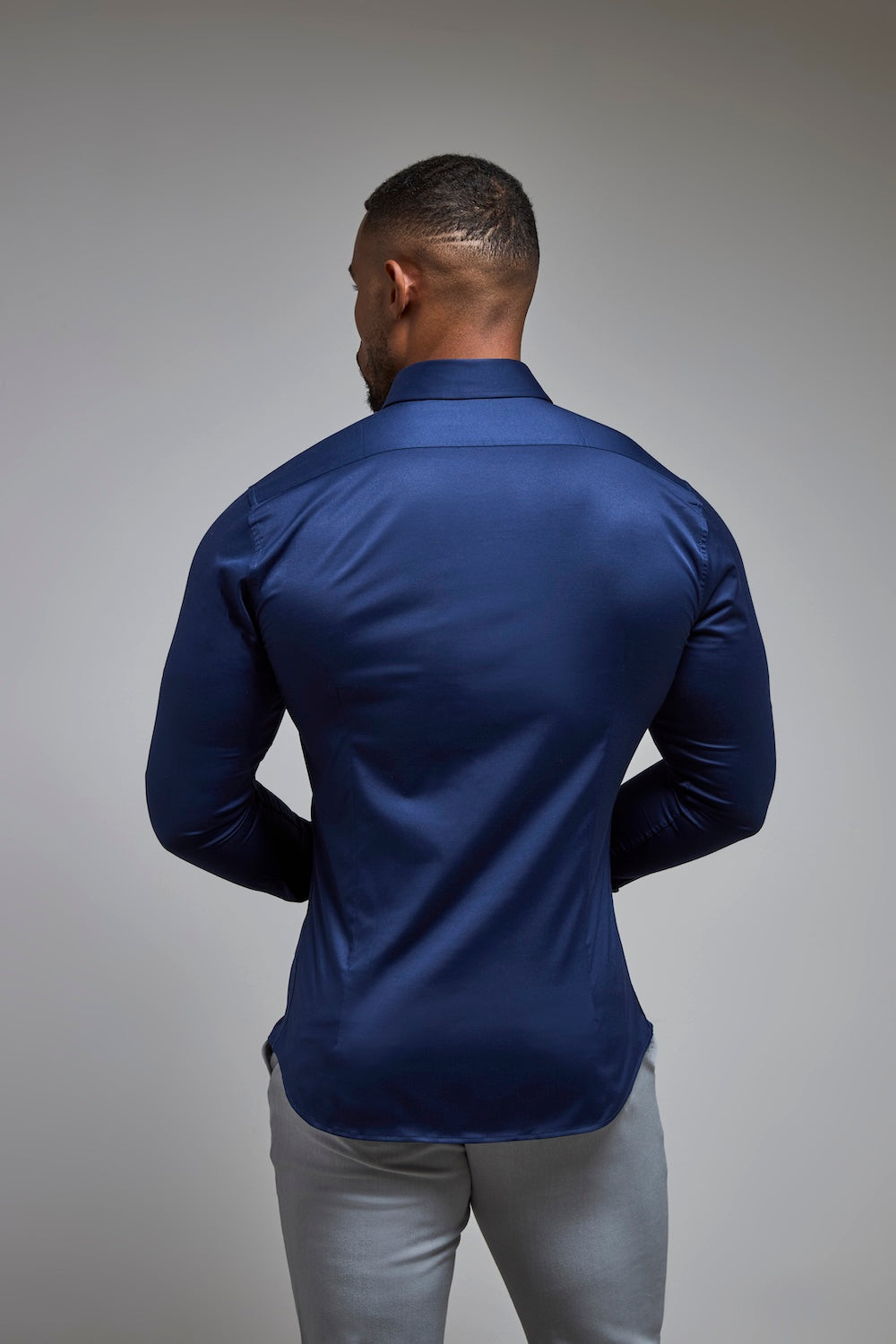 Athletic Fit Signature Shirt 2.0 in French Navy