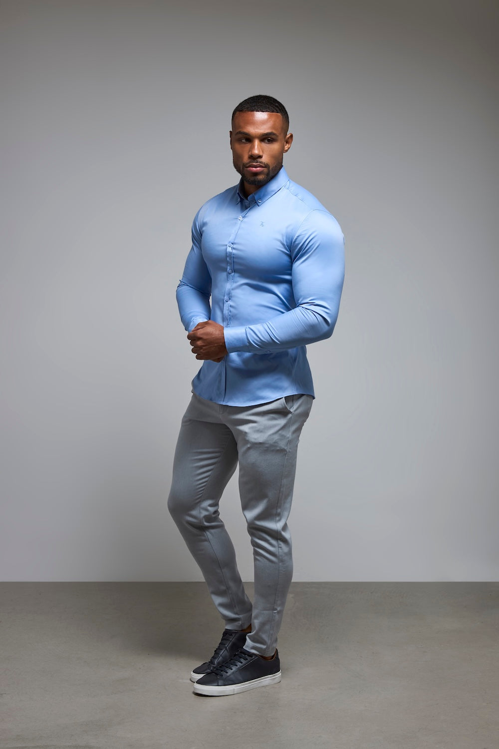 Athletic Fit Signature Shirt in Mid Blue