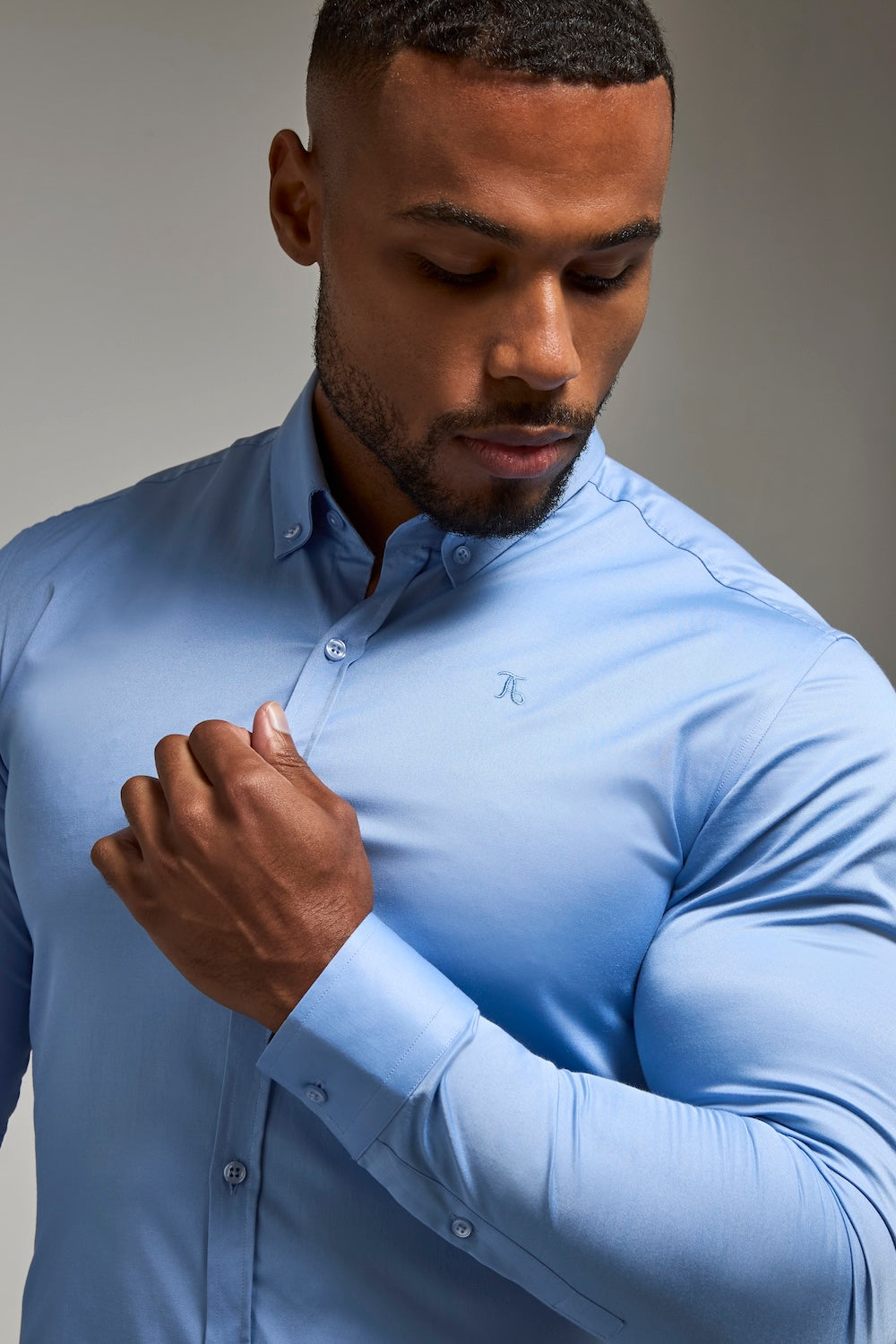 Athletic Fit Signature Shirt in Mid Blue
